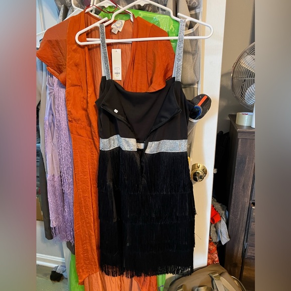 Black fringe dress - Picture 4 of 4